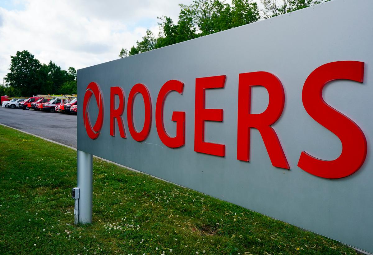 Rogers Offers Buyout Packages to Roughly Half of 25,000 Employees Amid Cost-Cutting Push