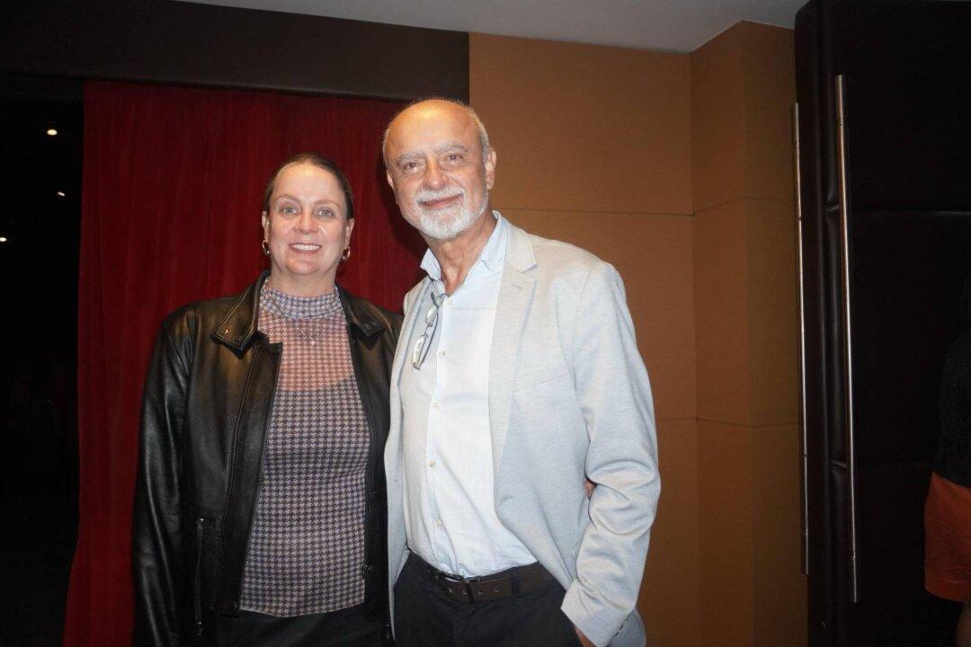 Renowned Brazilian Dentist Praises Shen Yun: ‘Truly Astonishing’