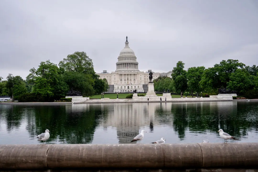 Republicans Claim Fundraising Advantage Over Democrats 6 Months From Midterms