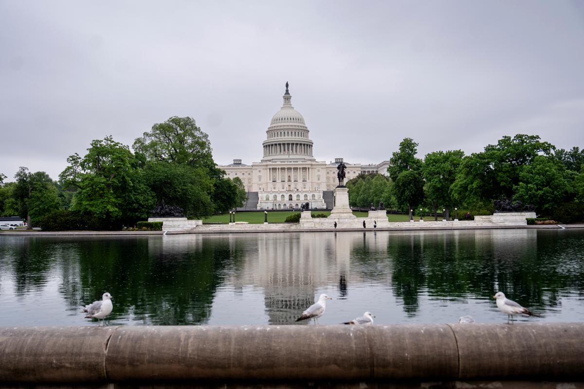 Republicans Claim Fundraising Advantage Over Democrats 6 Months From Midterms