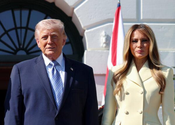 LIVE NOW: President Trump, First Lady Hold Celebration to Honor America’s Military Mothers