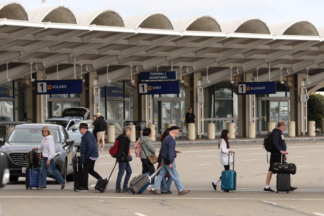 San Francisco and Oakland Settle Airport Trademark Lawsuit