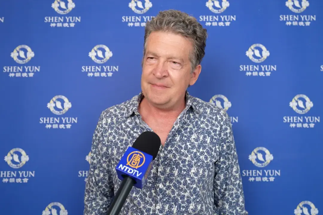 Shen Yun Has ‘A Universal Message That Resonates With All Cultures’: Company President in Paris