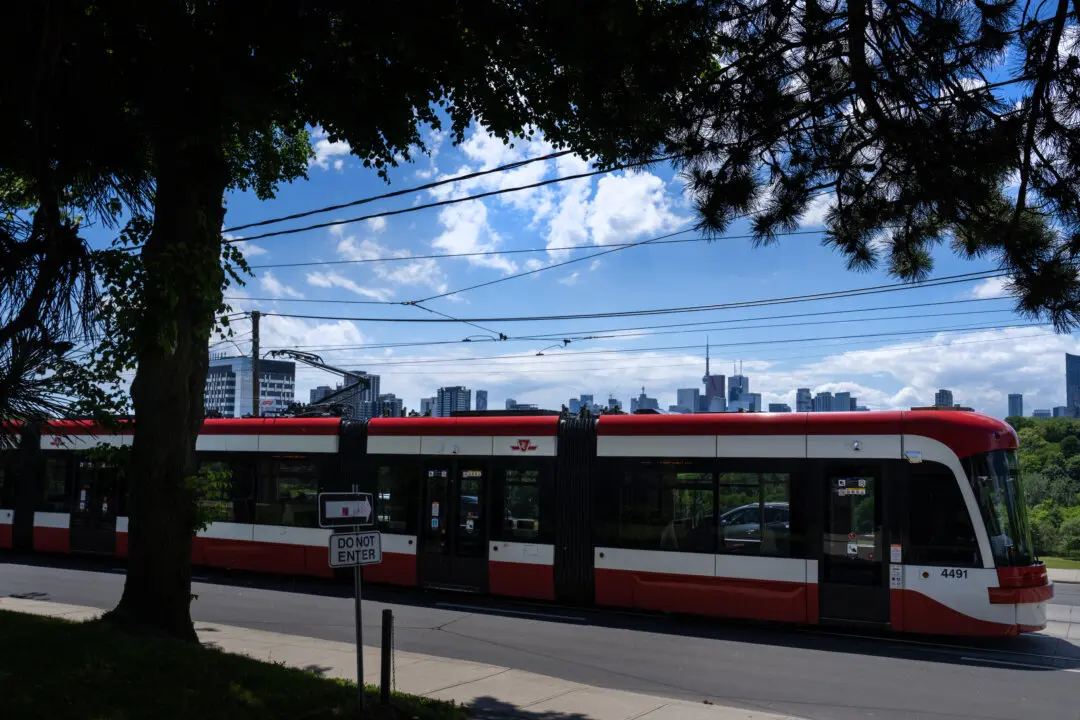Ontario to Give Special Constables More Powers to Address Drug Use on Public Transit