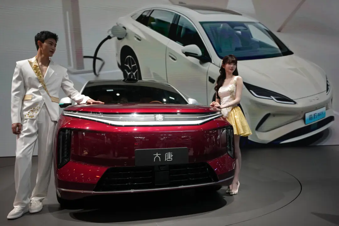 Industry Leaders Warn Chinese EV Imports Will Undercut Canada’s Auto Sector, Bring Major Security Risks