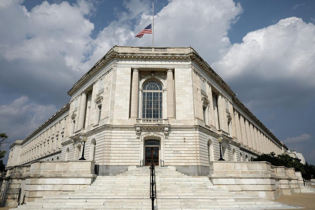 Russell Senate Office Building: A Complement to the Capitol