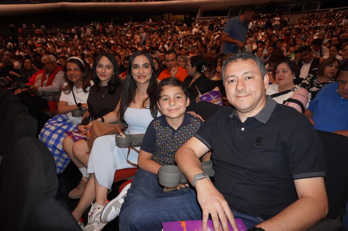 Mexico City Audience Appreciates Tradition, Spiritual Themes in Shen Yun