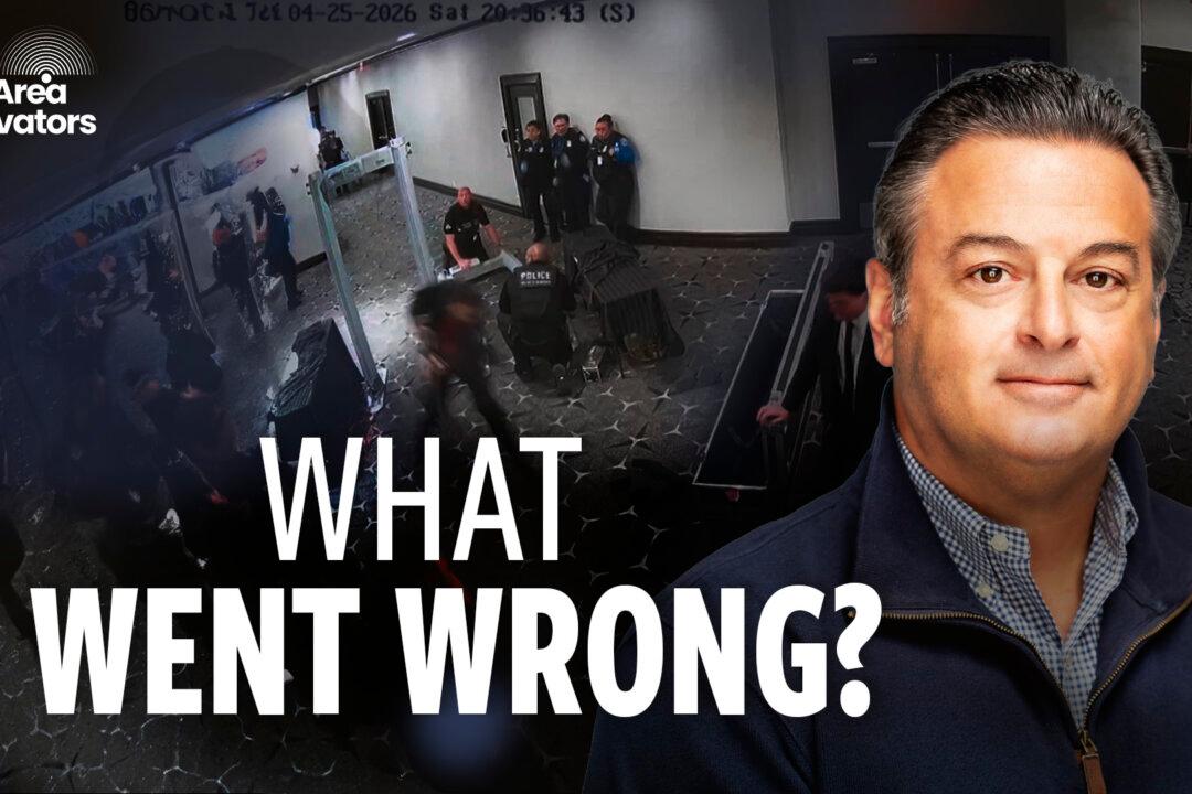 Ex-NYPD Detective Breaks Down Security Failures at White House Correspondents’ Dinner Shooting