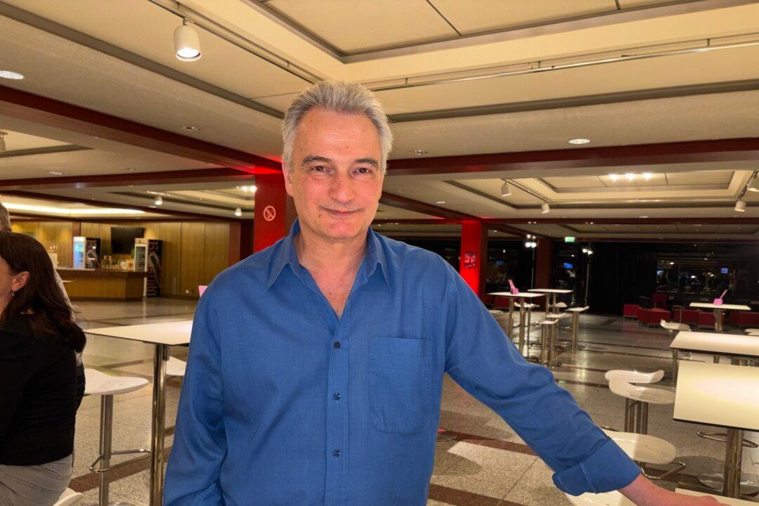 Fourth-Time Viewer Says Shen Yun Revives Lost Values