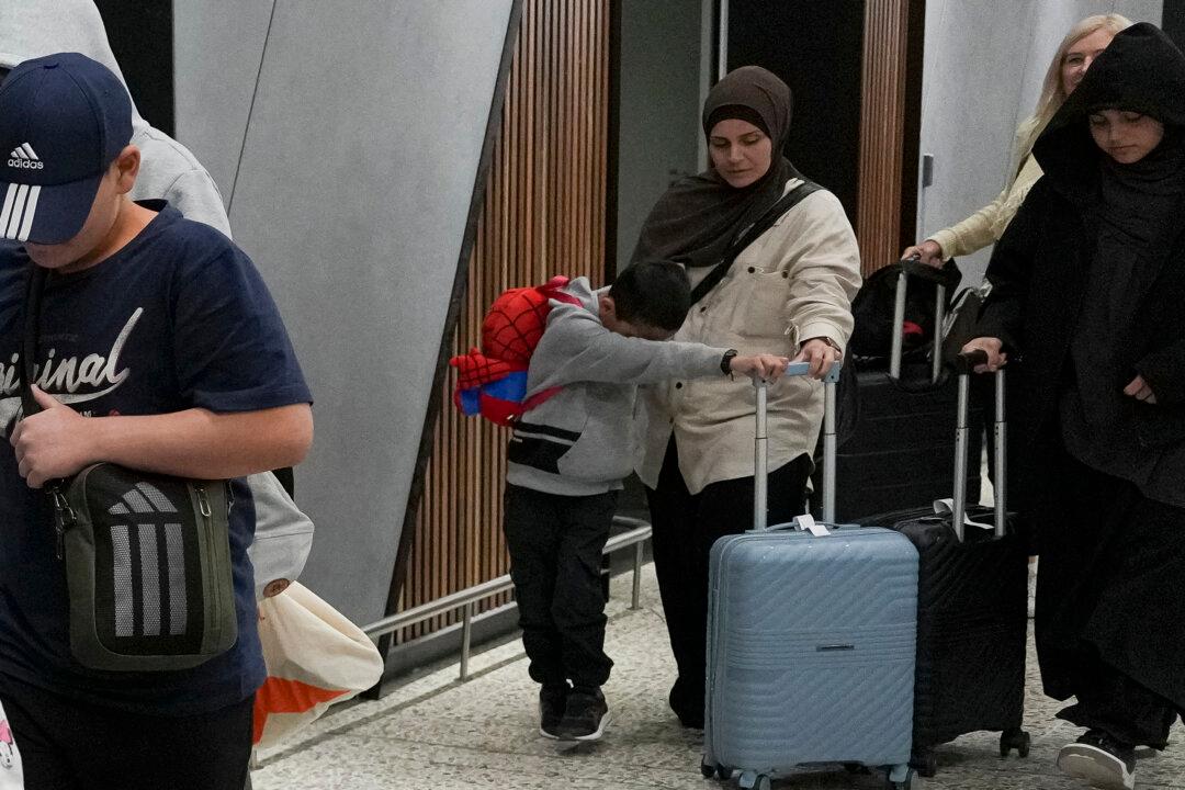Opposition Warns New ‘ISIS Bride’ Cohort Could Be More Dangerous than the Last