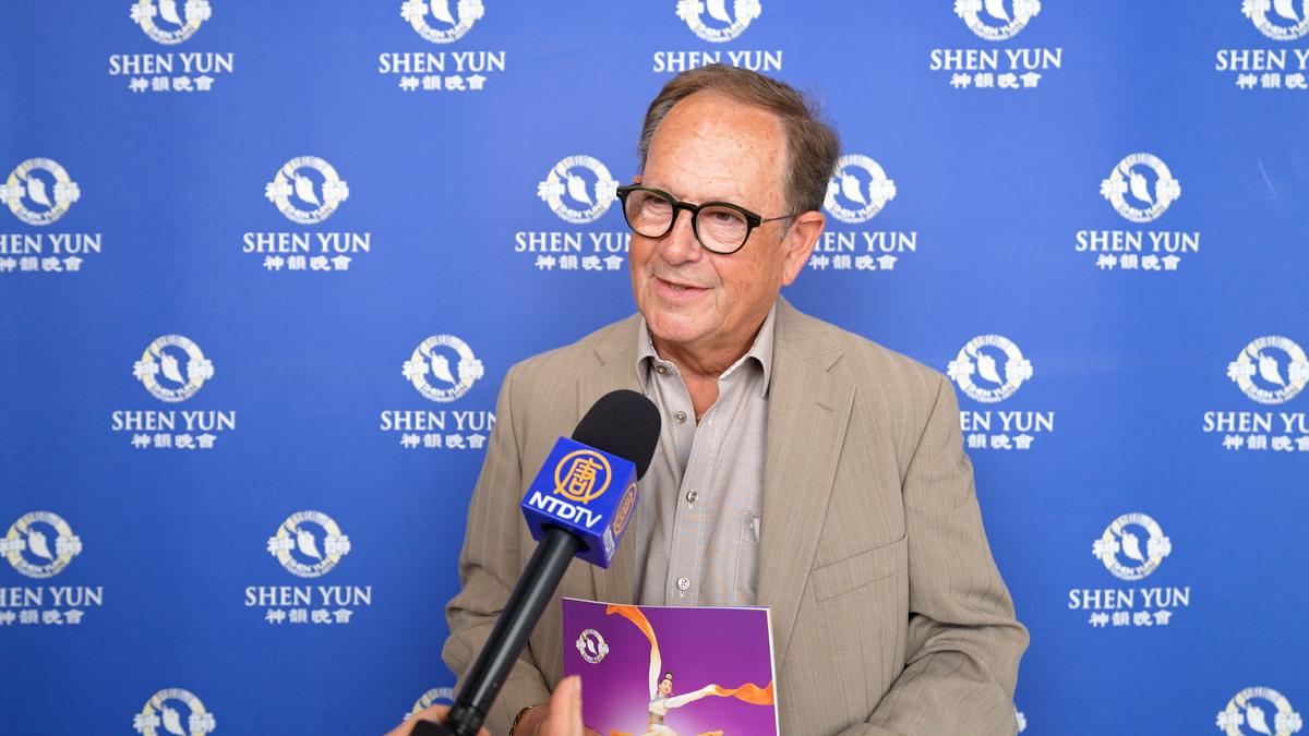 At Shen Yun in Paris, Former CFO Finds ‘Inner Peace’