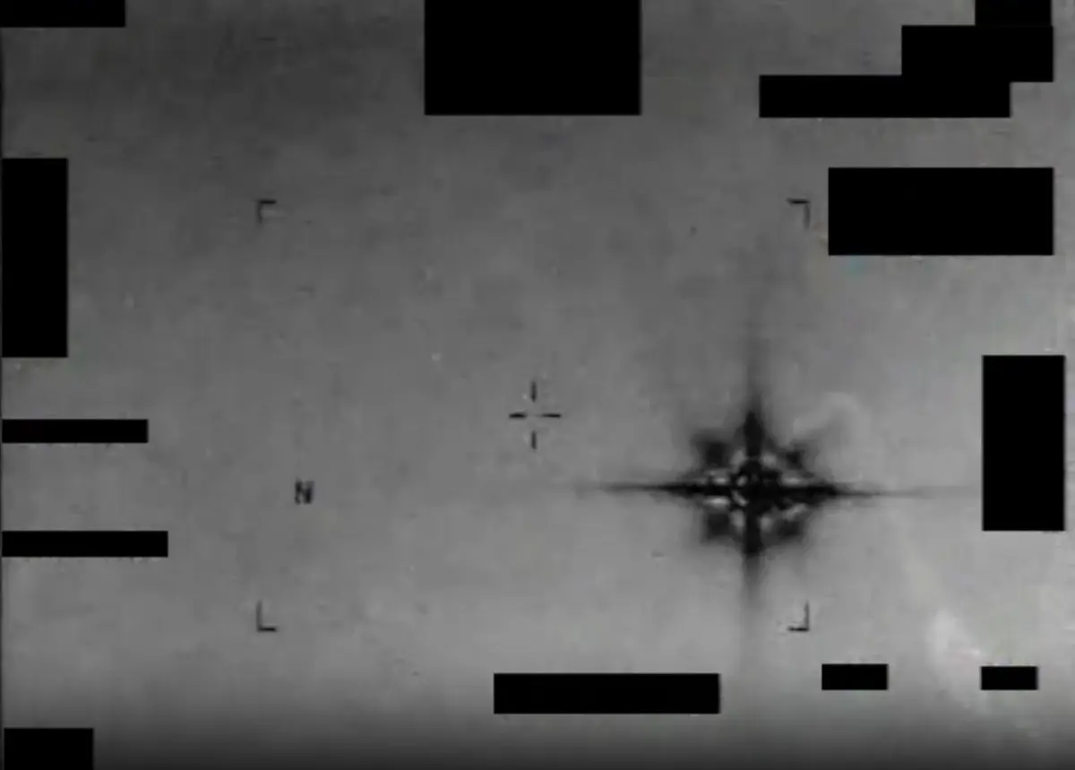 Here Are the New UFO Photos Released by Pentagon