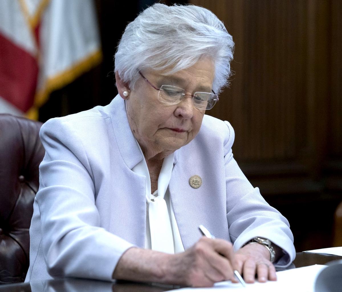Alabama Passes Bill Authorizing New State Primary If Courts Allow Different Districts