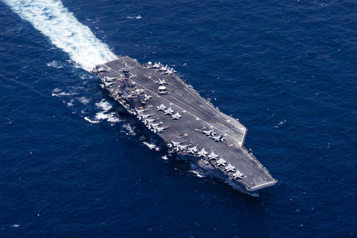 2 US Aircraft Carriers Remain in Middle East After Iran Memo Signed, CENTCOM Says