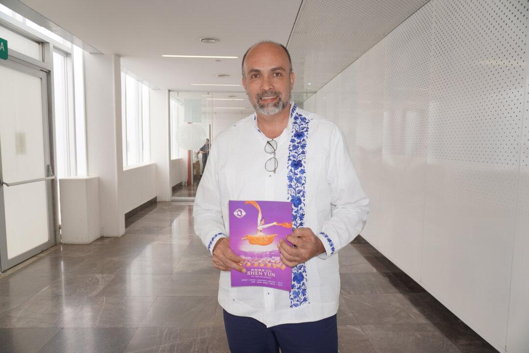 Shen Yun Shows How ‘Outer Strength Comes From Inner Balance’