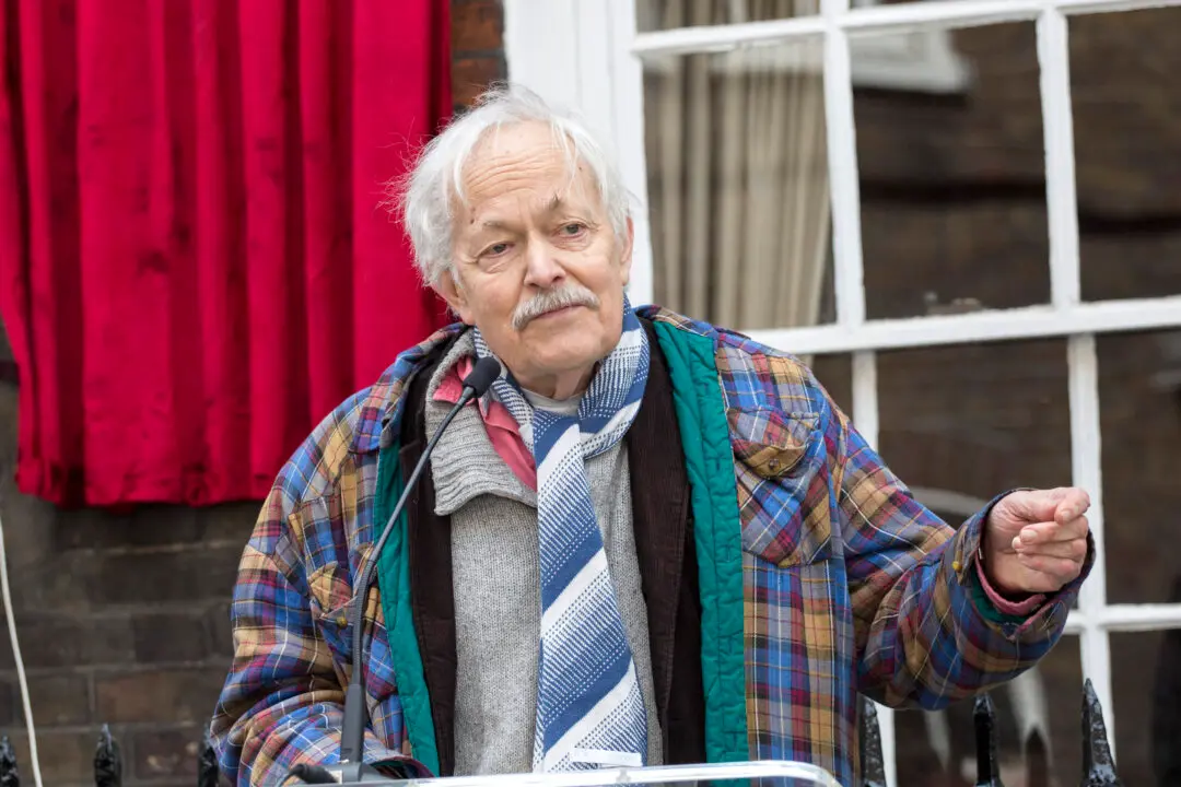 Michael Pennington, Acclaimed Shakespearean Performer and ‘Star Wars’ Actor, Dies at 82