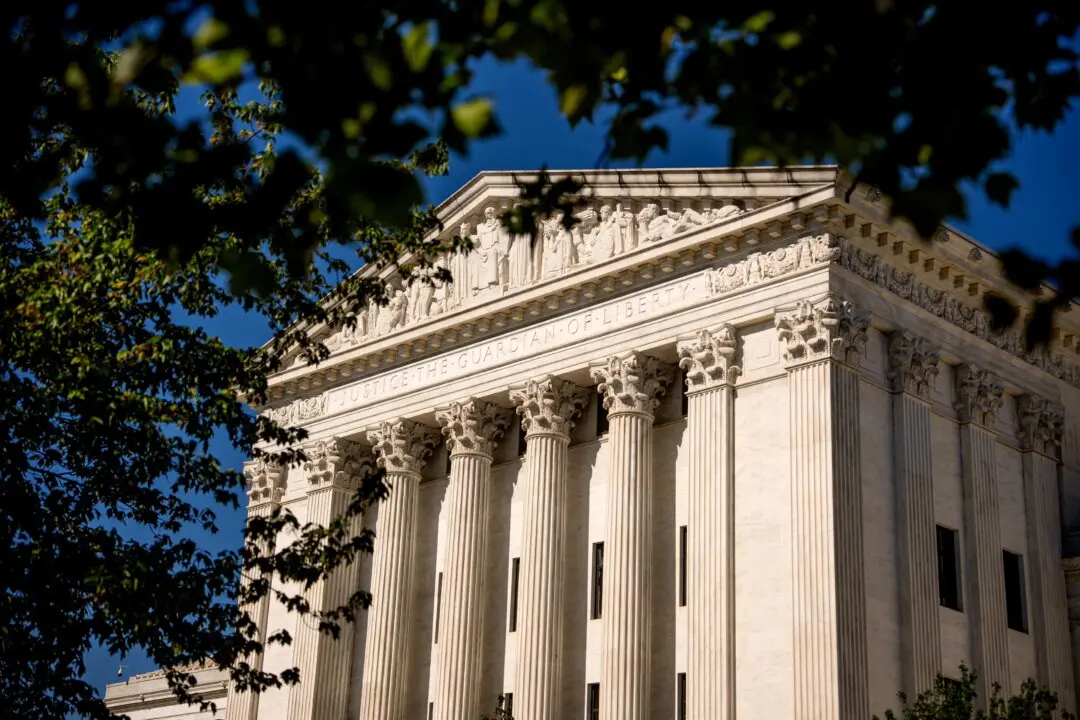 Supreme Court Clears Way for Alabama to Adopt New House Map That Removes Majority-Black District