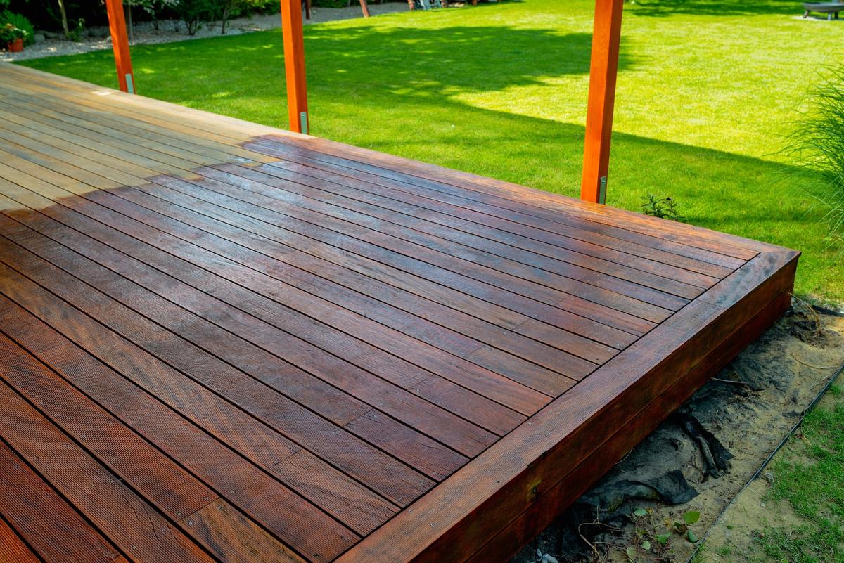 Plan and Design Your Deck