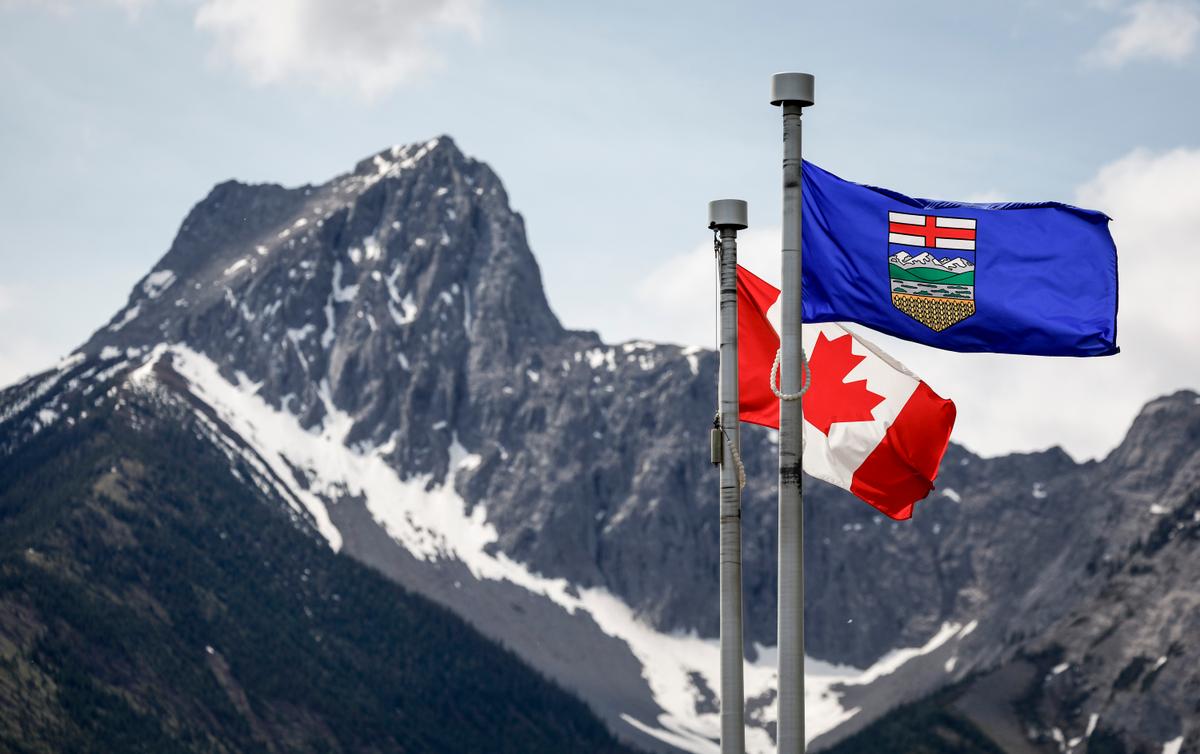 Majority of Albertans Would Oppose Separation, but Many Find Referendum Question Confusing