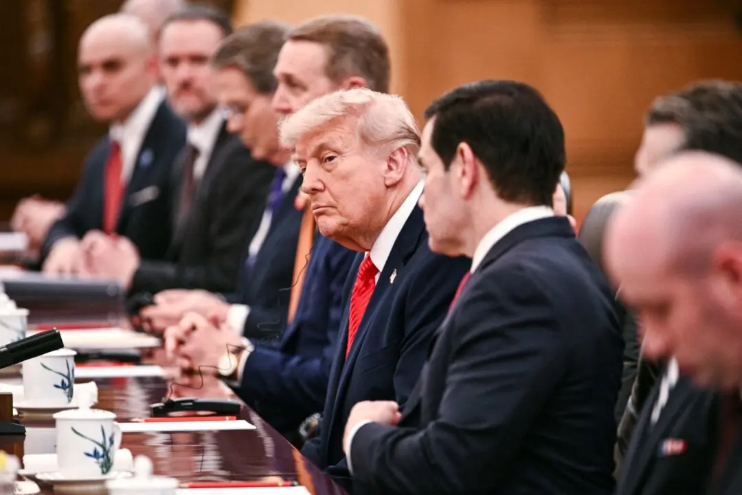 Trump–Xi Summit Ends in a Truce, Not a Breakthrough: Analysts