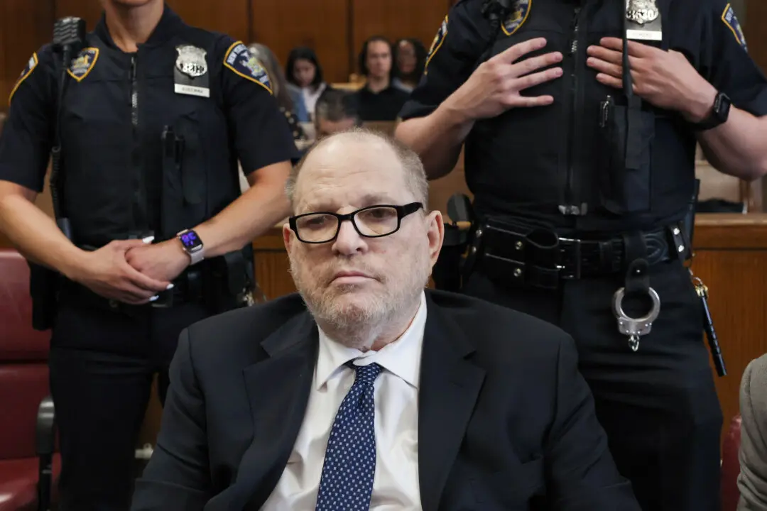 Judge Declares Mistrial in Harvey Weinstein’s Rape Retrial After Jury Deadlocks