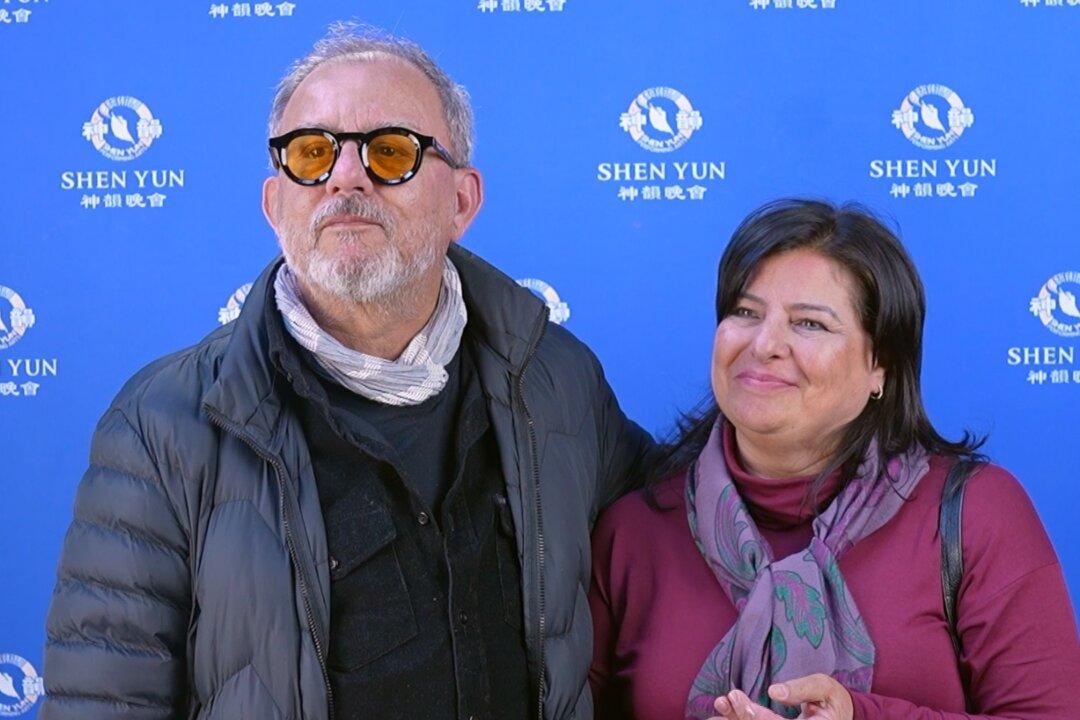 Brazilian Audience Feels Shen Yun Truly Impactful