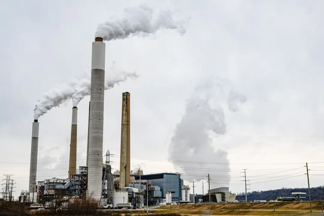 Trump Preparing $700 Million Coal Support Package