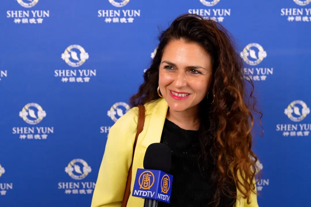 Shen Yun’s Performance Leaves Lawyer In Awe: ‘Magnificent, Very Beautiful’