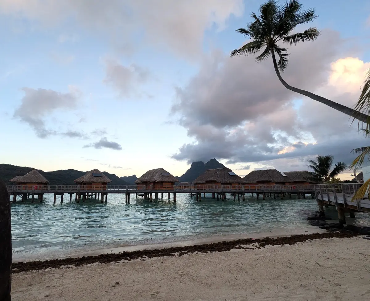 Falling for Rustic Bora Bora