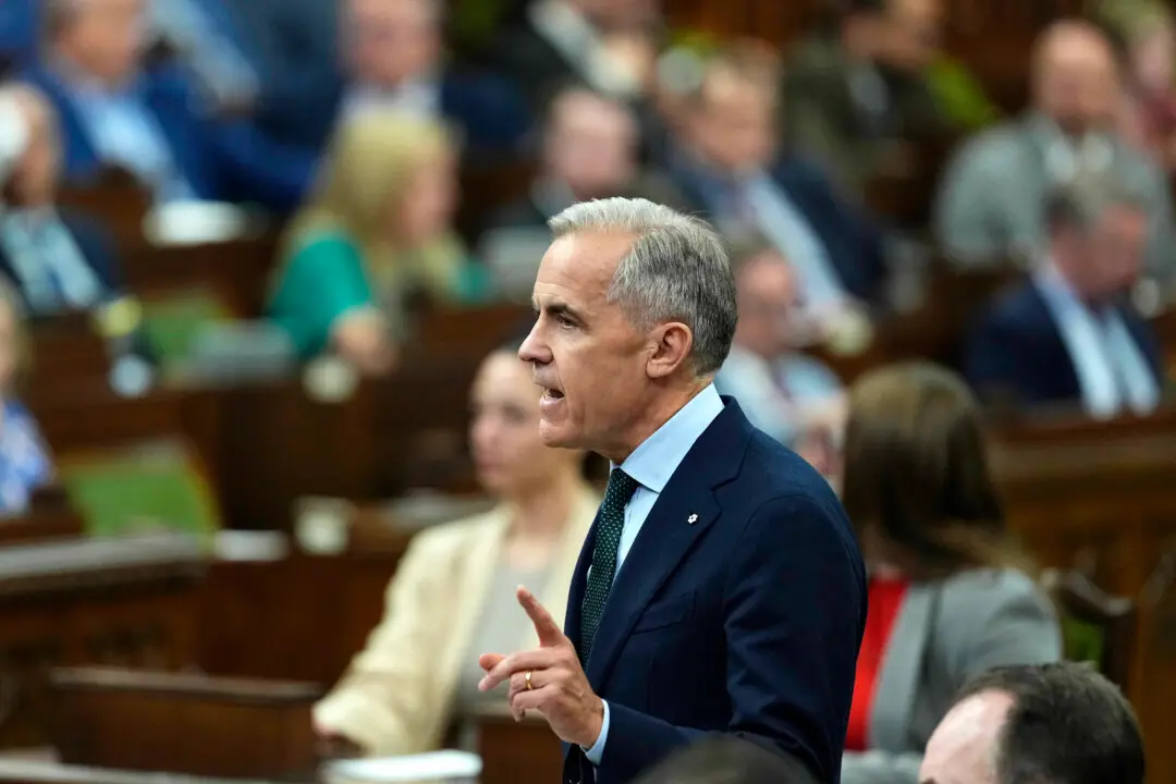 Carney Says 50 Percent Plus One Referendum Vote Not Enough for Separation