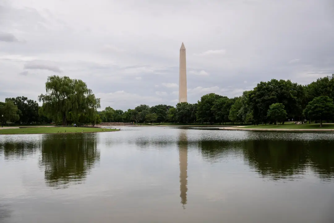 Justice Department Indicts Texas Man in Washington Monument Shooting