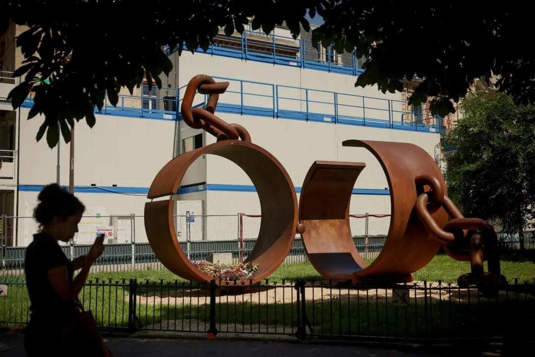 French Lawmakers Vote to Repeal Archaic ‘Code Noir’ Slavery Law, Debate Reparations