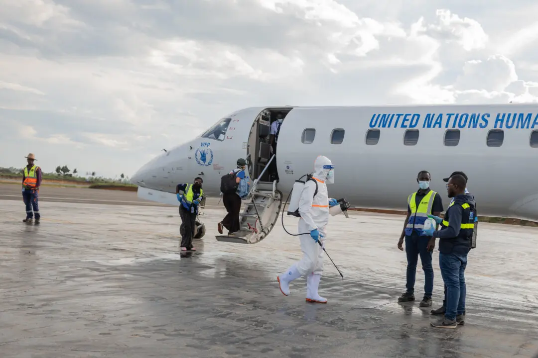 WHO Calls for Travel Restrictions on Ebola-Affected Countries to Be Lifted, Days After Canada’s Comes in Effect