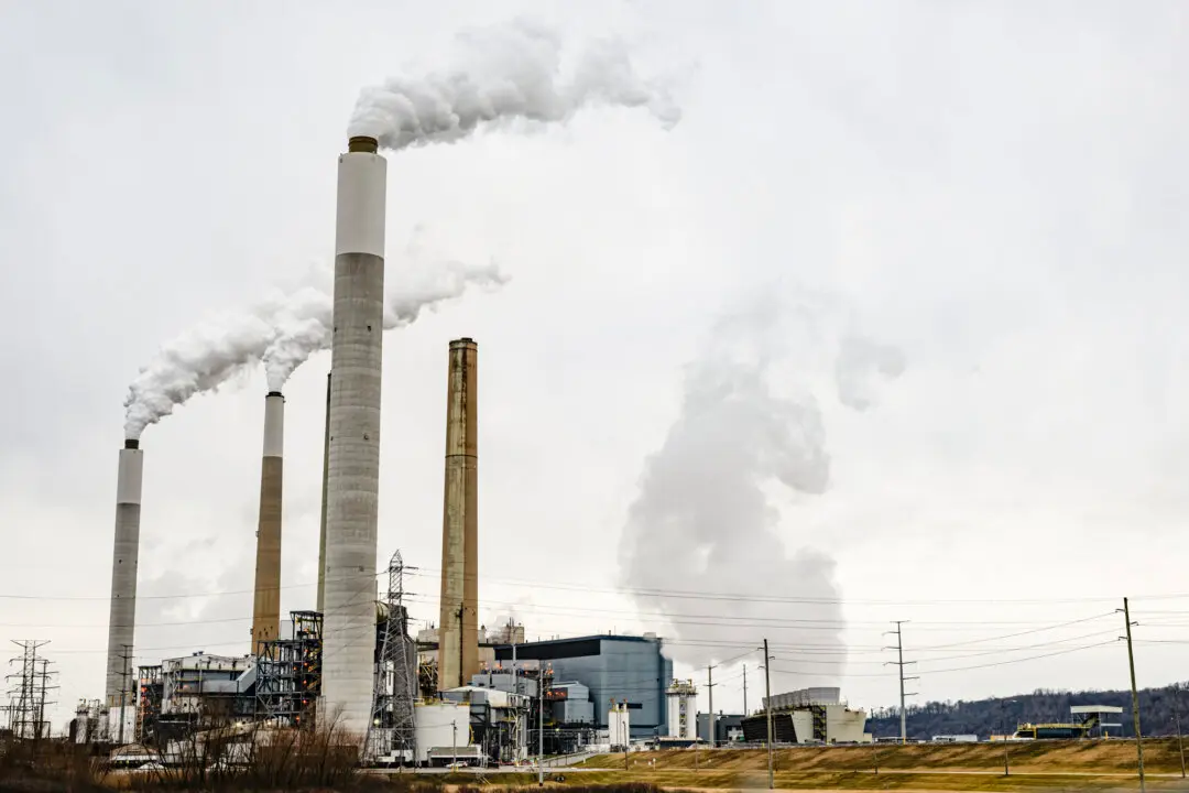 Trump Preparing $700 Million Coal Support Package