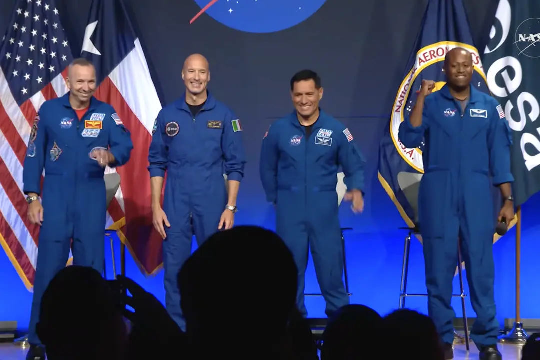 NASA Introduces Artemis III Crew