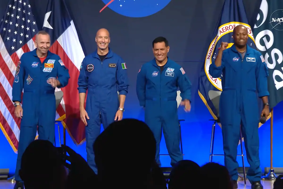 NASA Introduces Artemis III Crew
