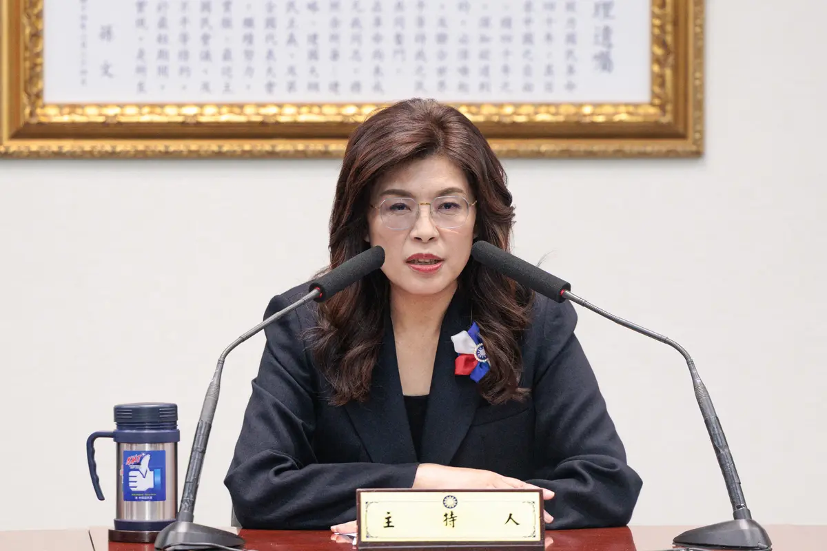Taiwan Opposition Leader Faces Heated Challenge From Audience Member at New York Event