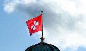 Switzerland Weighs World’s First Binding Population Cap Amid Backlash Against Immigration