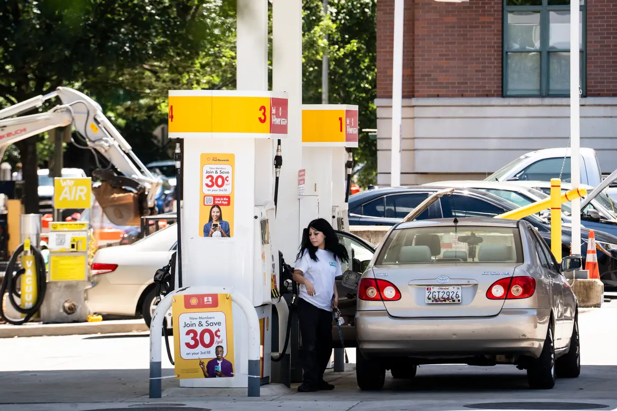 Fed’s Favorite Inflation Measure Hits 4.1 Percent for First Time Since 2023