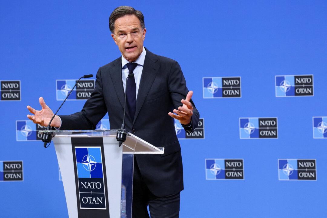 REPLAY: NATO’s Rutte Speaks to Media After Meeting Trump