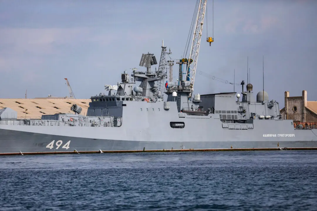 Russian Warship ‘Reckless,’ Not ‘Sinister,’ in Firing Shots at Yacht in English Channel, Starmer Says