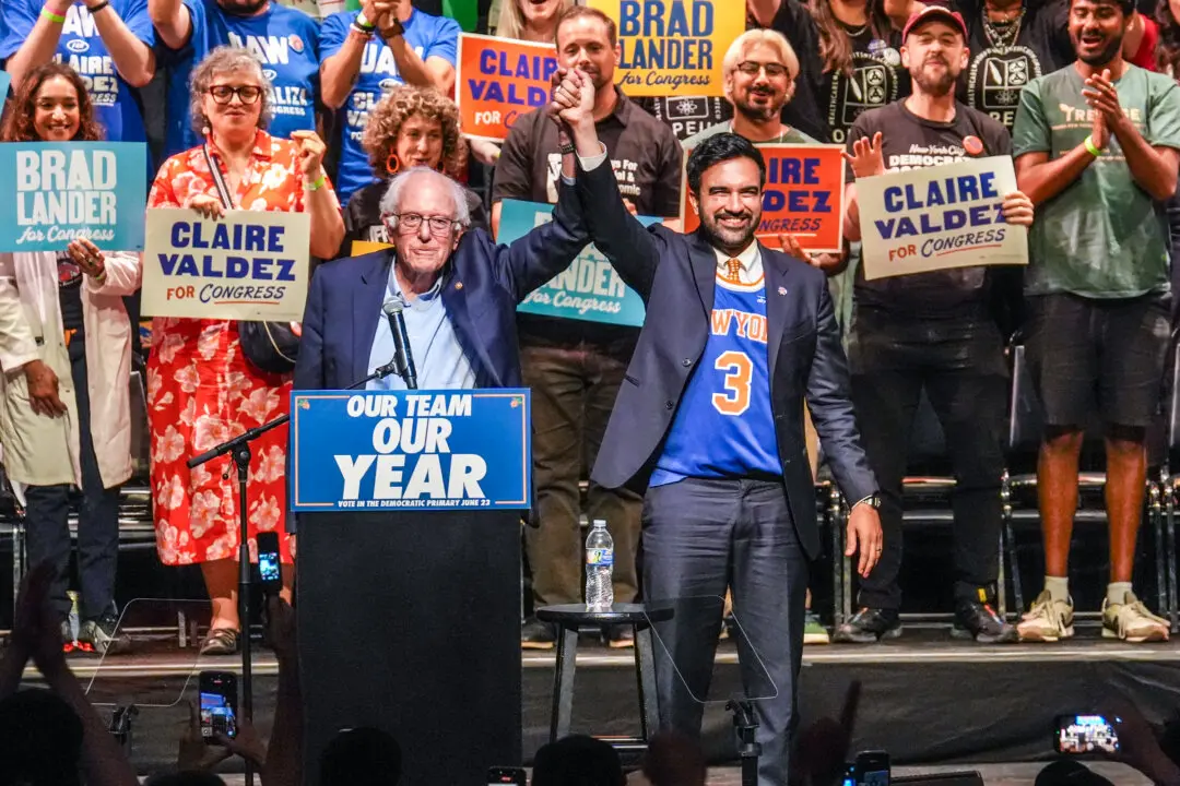 Democratic Socialist Mamdani Wants Democratic Party to Move Further Left Ahead of 2028