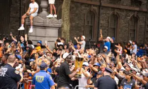 Who Climbs the Roof?