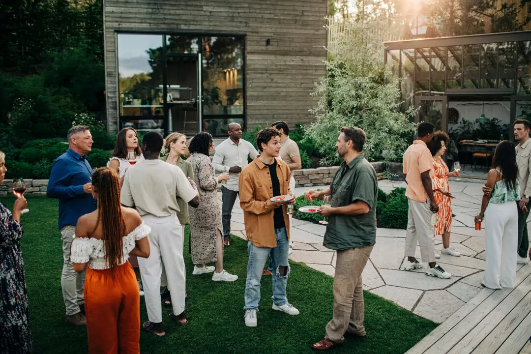An Introvert’s Guide to Surviving and Thriving at Social Gatherings