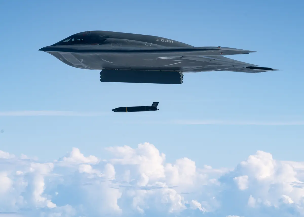 US B-2 Bomber Showcases Ability to Launch Stealth Anti-Ship Missile for First Time