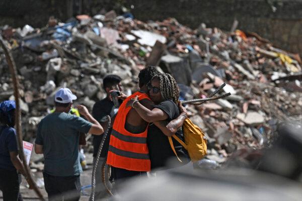 LIVE NOW: Rescue Teams Attempt to Pull Survivor From Venezuela Rubble