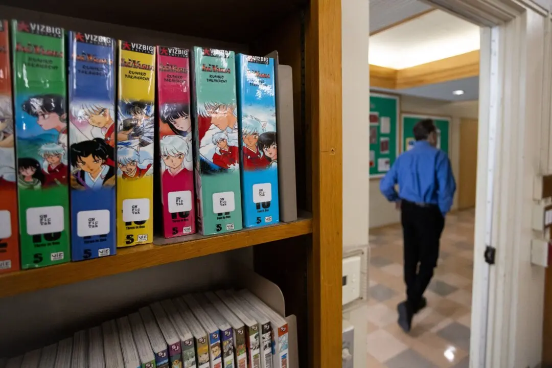 California Budget Cuts $5.5 Million From School Library Online Media Program