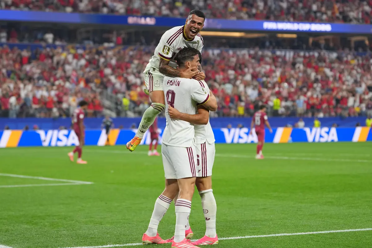 Spain Scores Late Against Portugal, Heads to Quarterfinals