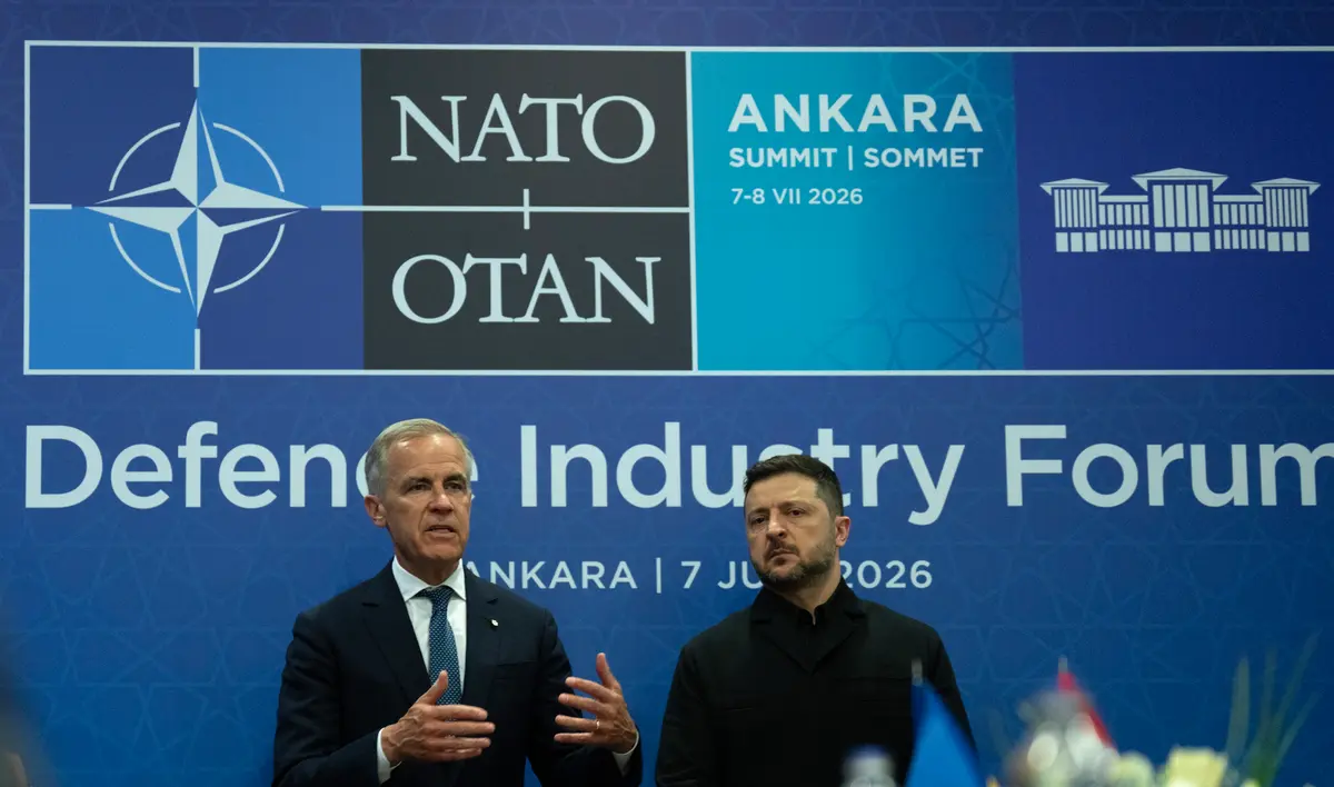 Canada to Provide Ukraine $900M for Ammo, Armoured Vehicles: Carney