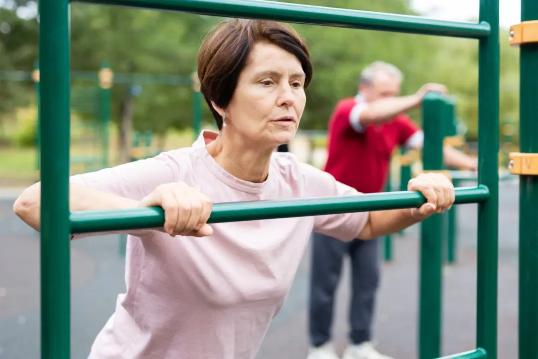 Just 4 Minutes of Daily Exercise Improved Function in Older Adults